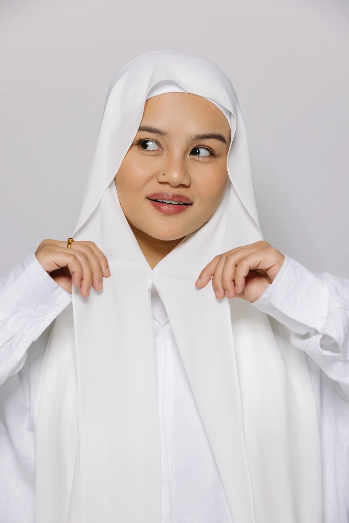 Luxara™ Magnetic Hijab